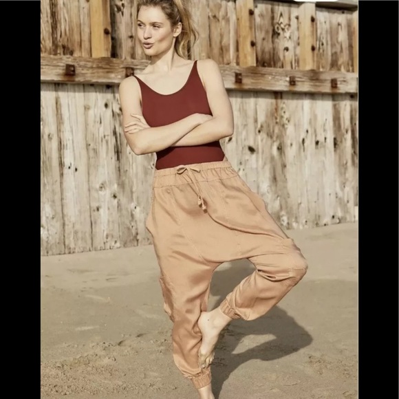 Free People Rise To The Sun Solid Harem Pants - Picture 7 of 8
